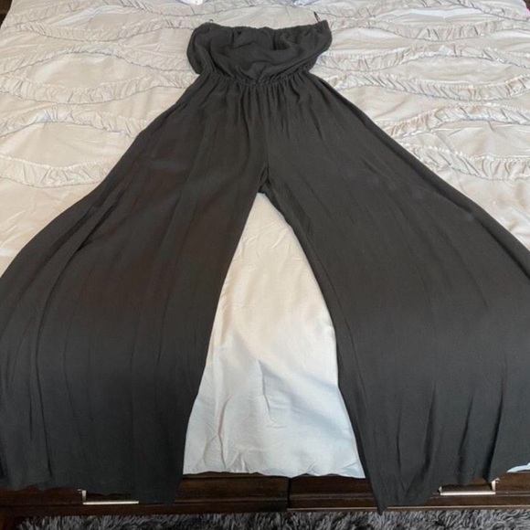 🖤 BB Black strapless Jumpsuit - Picture 5 of 6